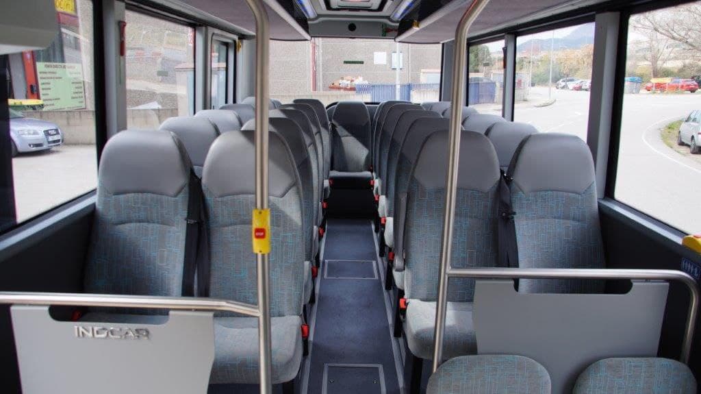 Interior del bus urbà d'Olesa