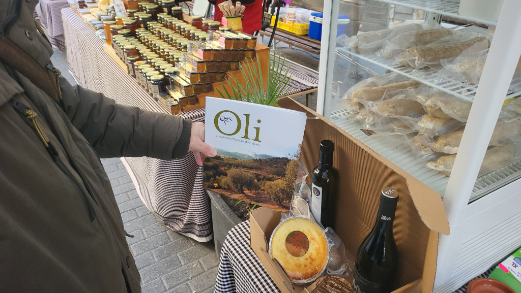 Parada amb productes del Parc Rural Montserrat