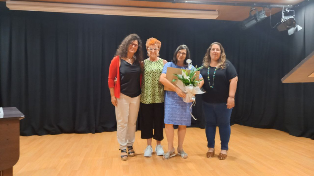 Homenatge a Montserrat Nomen, mestra que es jubila