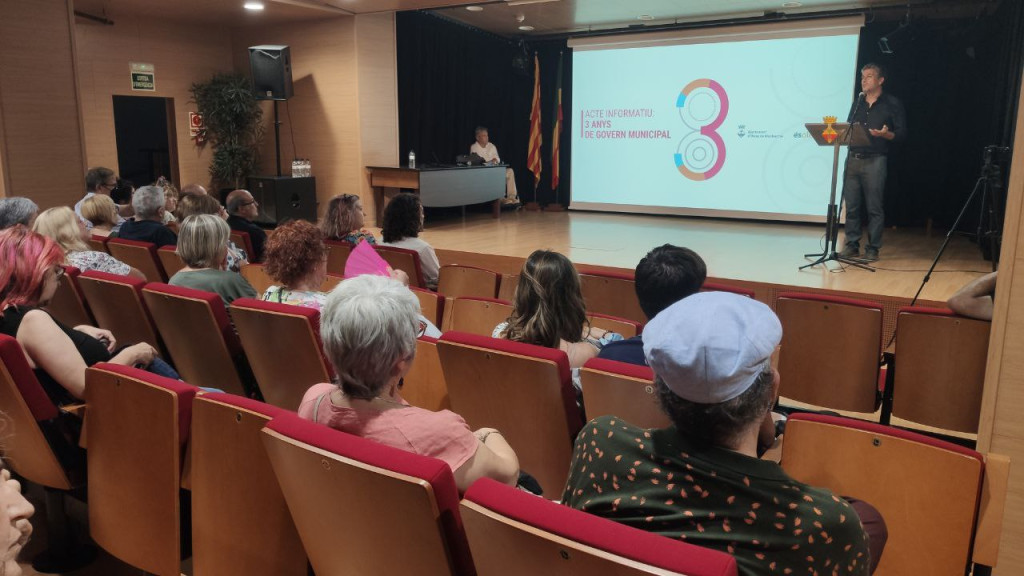 Alcalde Miquel Riera fa valoració dels 3 anys de govern en l'escenari de l'Auditori