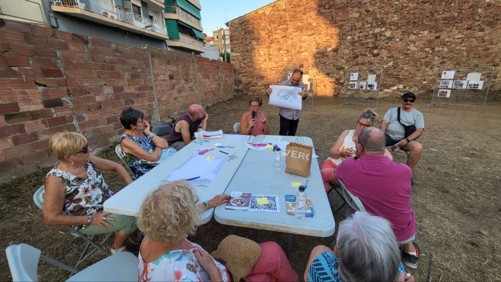 Taula de veïns participants en el Taller