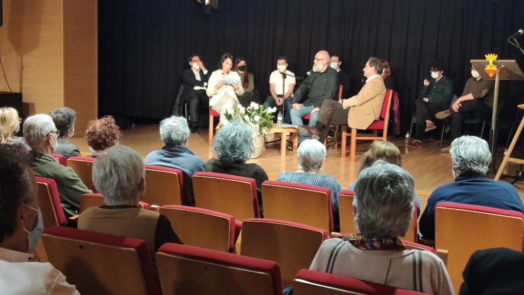 Conductors de l'acte i testimonis al darrere