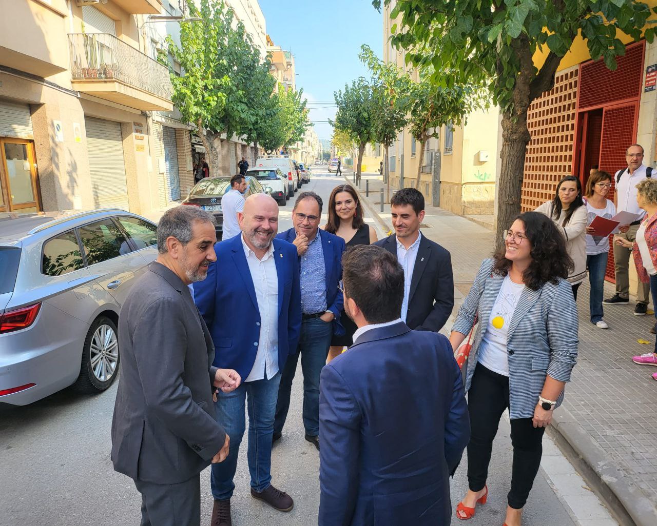 Inauguració de La Xicoira. El president de la Generalitat arriba a Olesa de Montserrat.