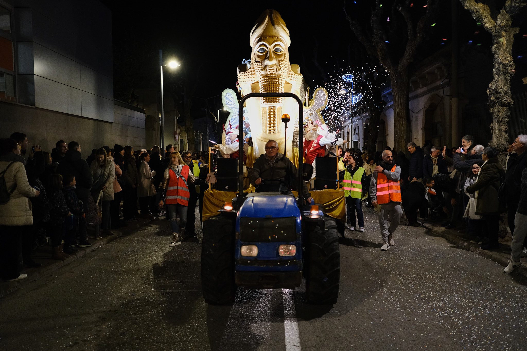 Fotografia de la Cavalcada de Ses Majestats els Reis d'Orient a Olesa el 2024