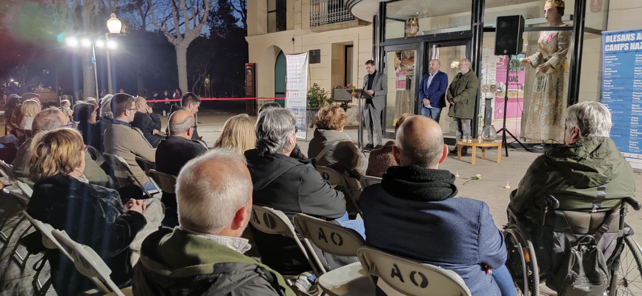 El diputat de Memòria històrica de la Diputació i alcalde d'Abrera, Jesús Naharro, a l'acte d'homenatge dels olesans víctimes dels camps nazis. Gener 2024.