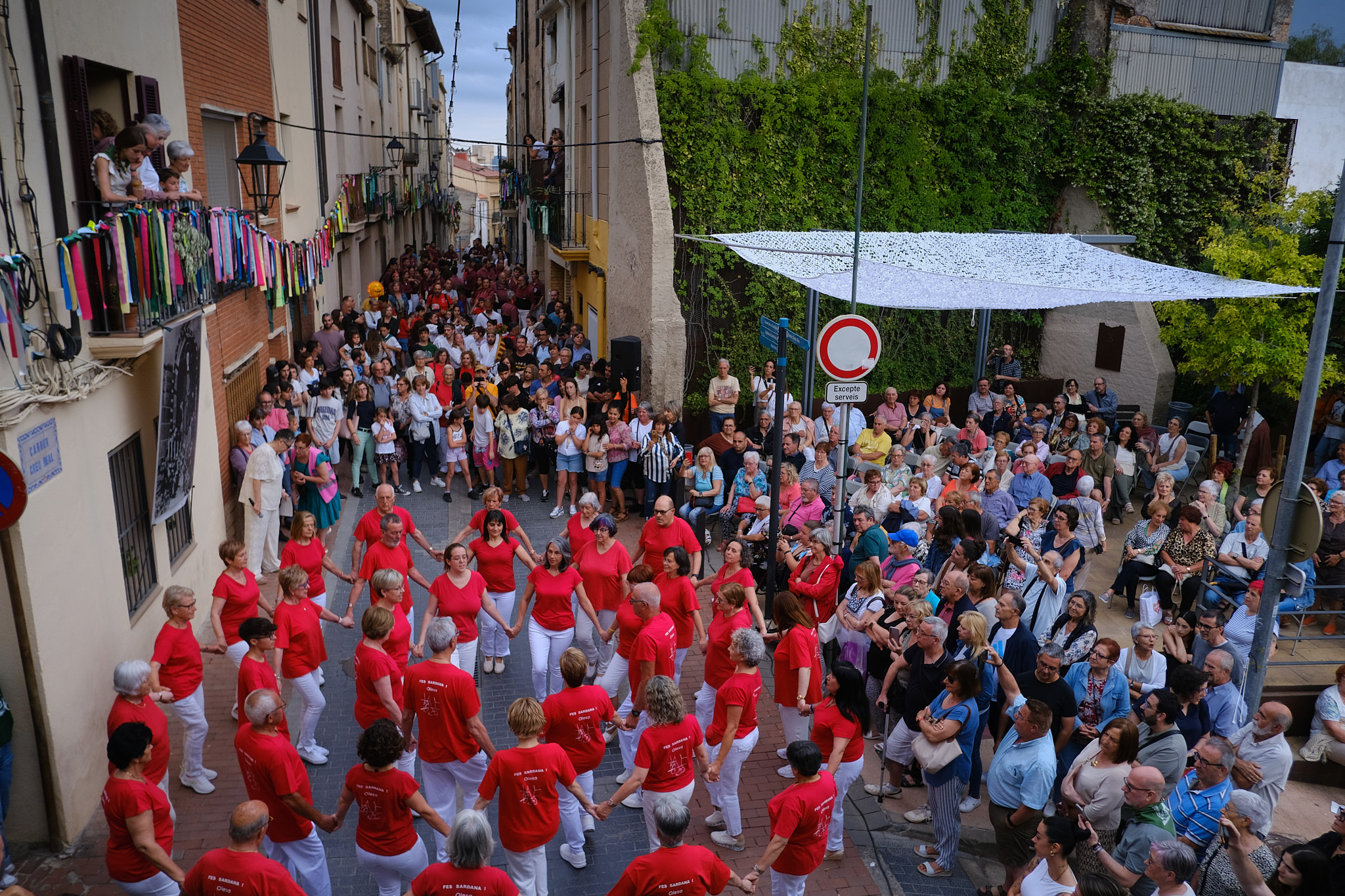 Ofrena floral a Santa Oliva 2024